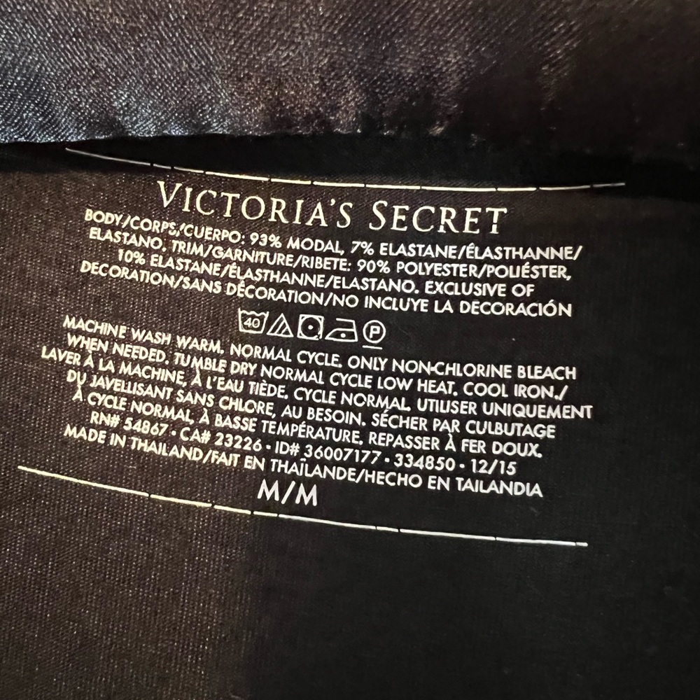 VICTORIA’S SECRET Black Modal Classic Lounge Nightshirt - Size Medium 🖤 - Picture 3 of 5